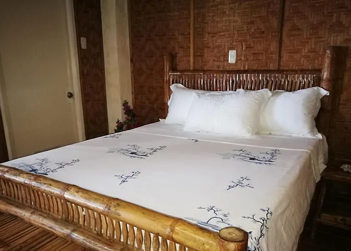 Cruz-phillips Lodging Hostel